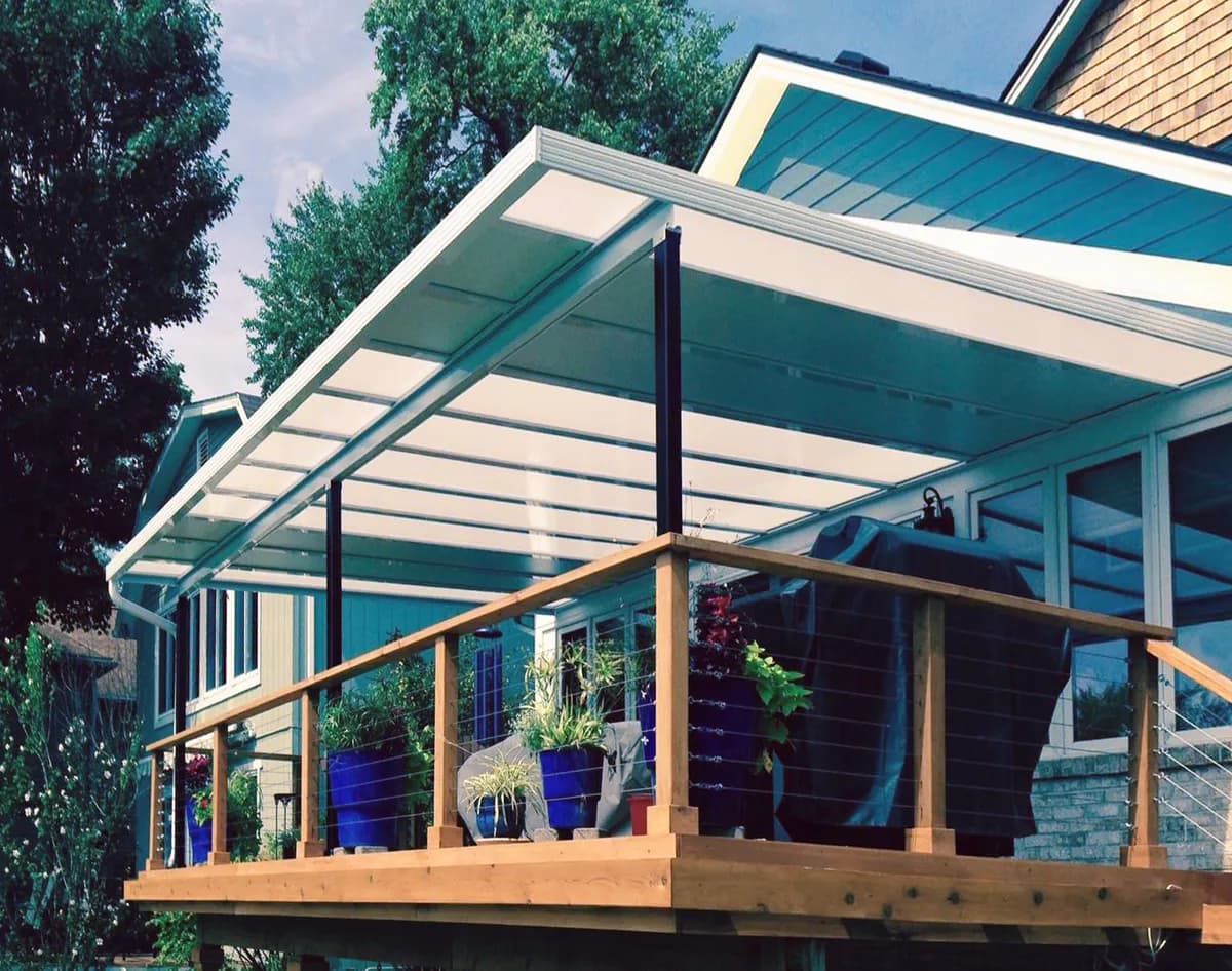 Toitures hybrides pour patio