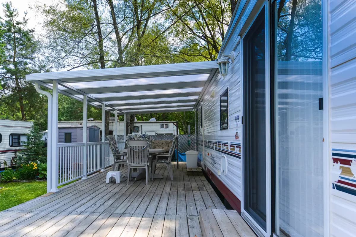 Toitures hybrides pour patio