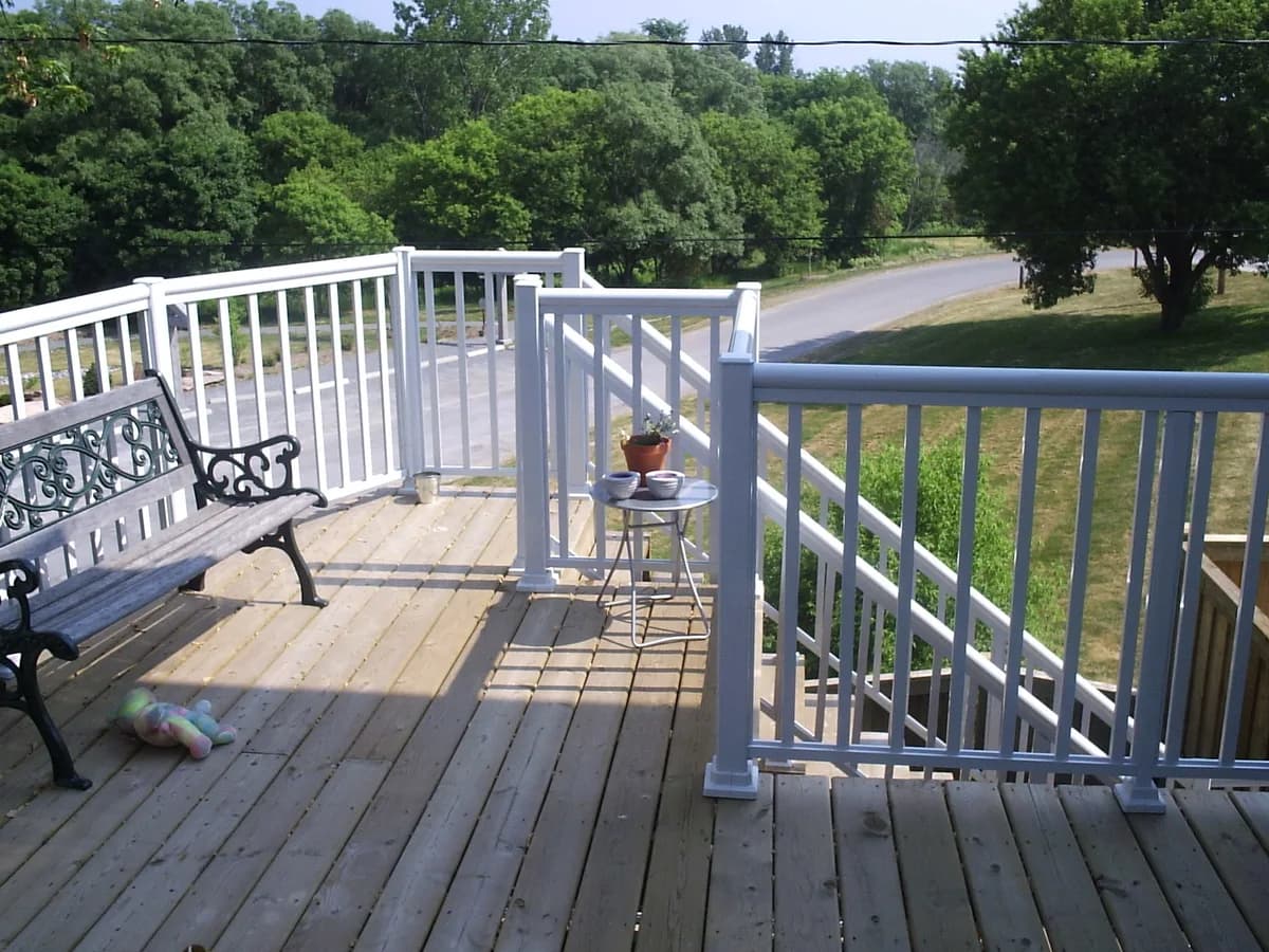 Aluminum Picket Railing