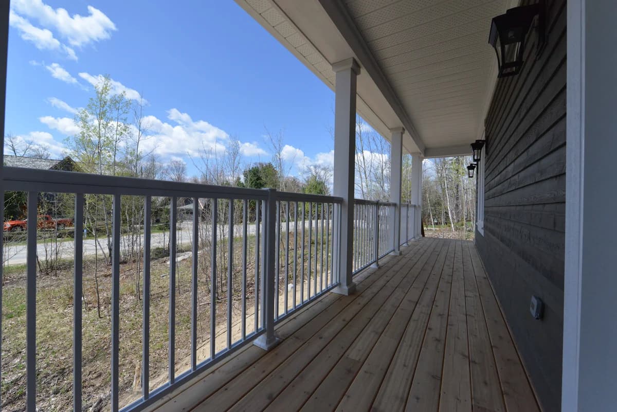 Aluminum Picket Railing