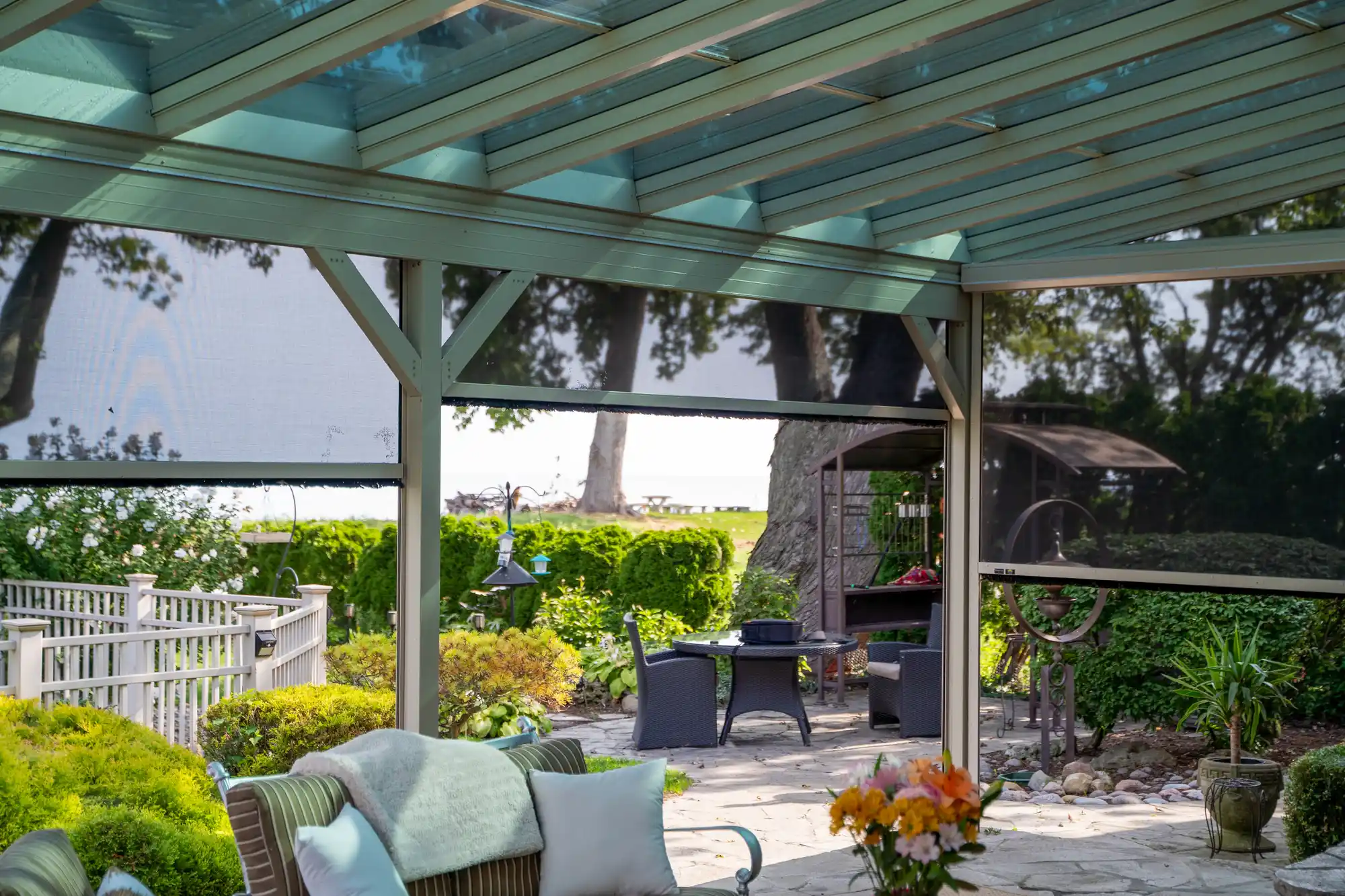 Retractable Screen System