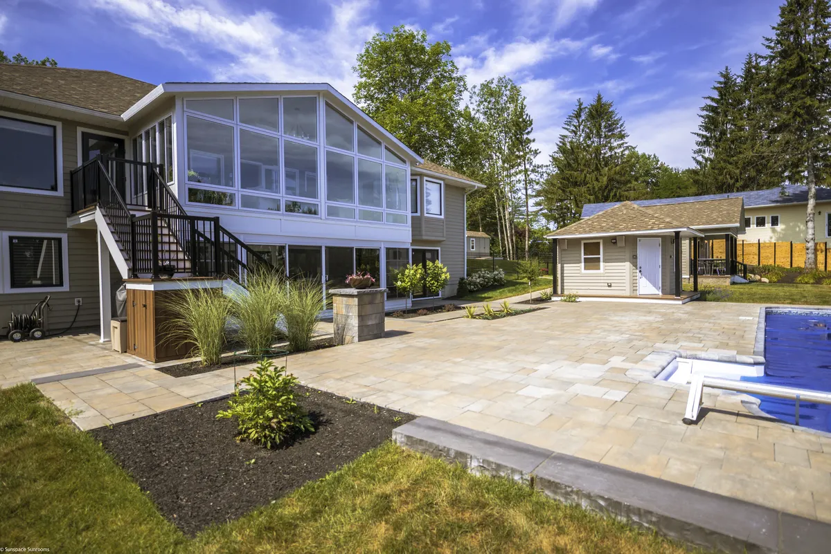 Sunspace Model 400 Insulated Sunroom - maximum comfort and insulation